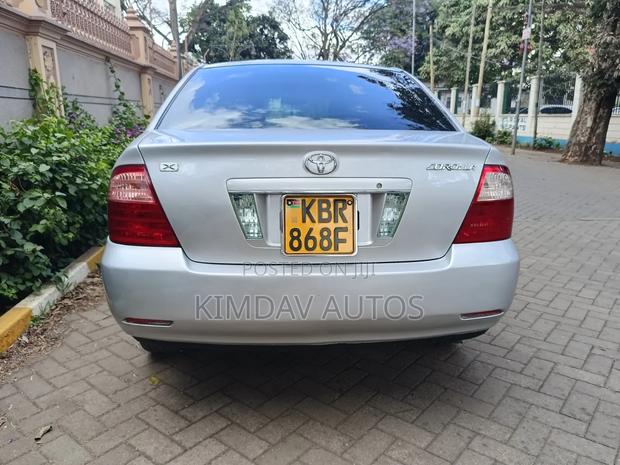 Toyota Corolla 2005 Silver