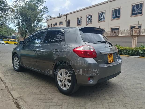 Toyota Corolla 2008 Gray