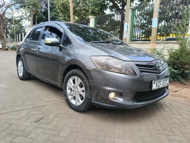 Toyota Corolla 2008 Gray