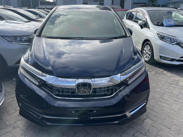 Honda Fit Shuttle 1.5 Hybrid 2WD 2019 Blue