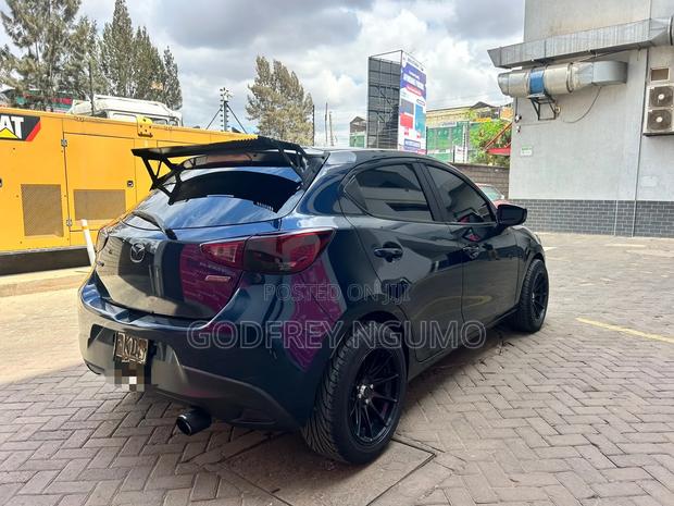 Mazda Demio 2016 Blue