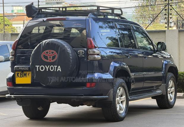 Toyota Land Cruiser Prado 3.4 5dr 2003 Blue
