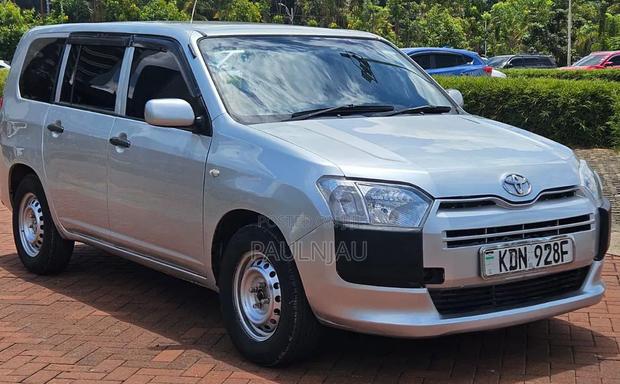 Toyota Succeed 2017