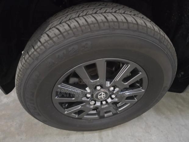 Toyota Land Cruiser Prado 2024 Black