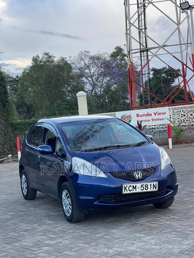 Honda Fit Automatic 2010 Blue