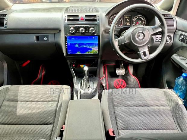 Volkswagen Touran 2013 Blue