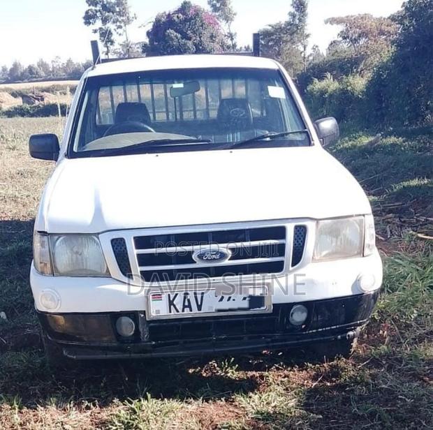 Ford Ranger 2005 White