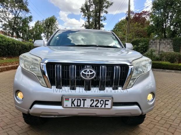 Toyota Land Cruiser Prado 2014 Silver
