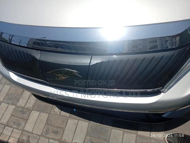 Toyota Harrier 2.5 Hybrid GR Sport 2020 Gray