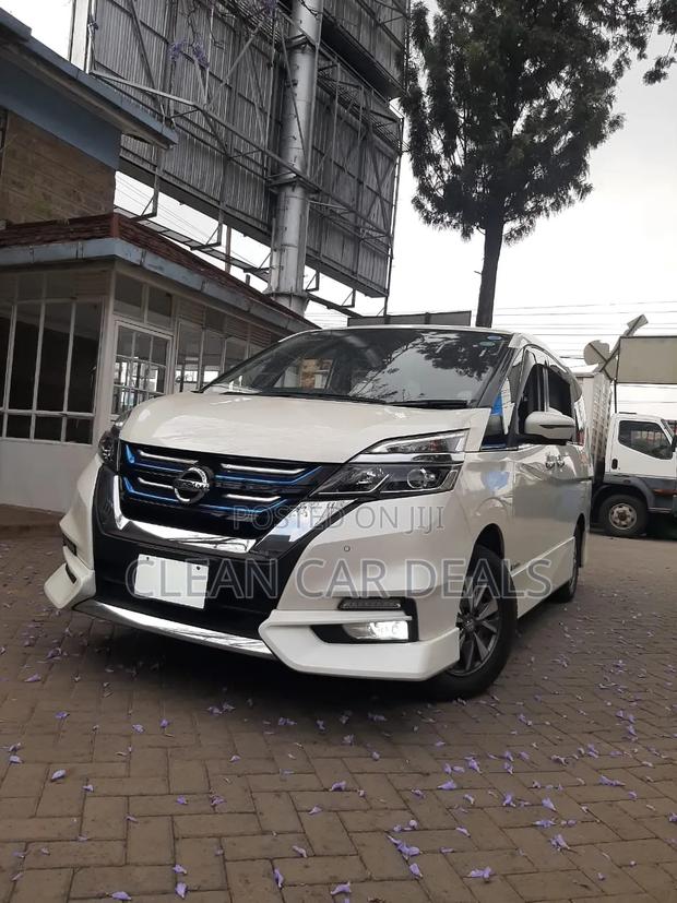 Nissan Serena 2019 White
