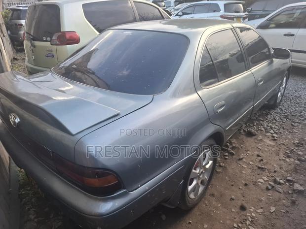 Toyota Corolla 1995 Gray