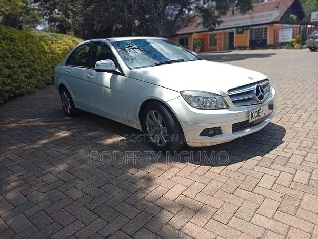 Mercedes-Benz C200 2008 White