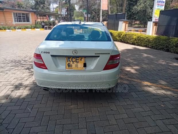 Mercedes-Benz C200 2008 White