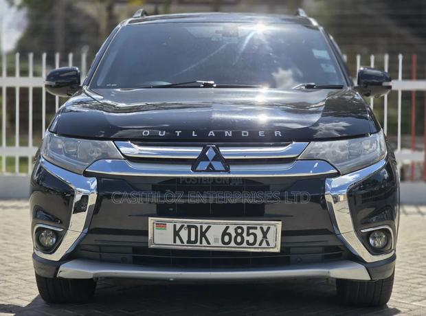Mitsubishi Outlander 2.4 PHEV AWD 2015 Black