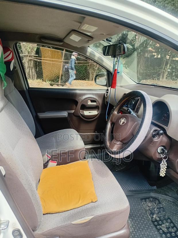 Toyota Passo 2014 White