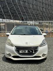 Peugeot 208 2015 White for sale
