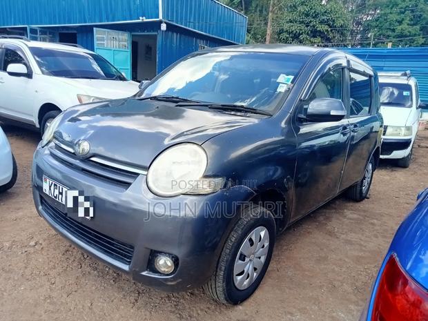 Toyota Sienta 2008 Black