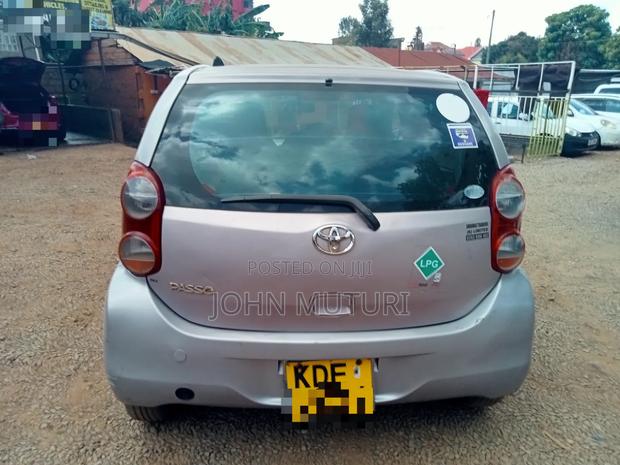 Toyota Passo 2013 Gray