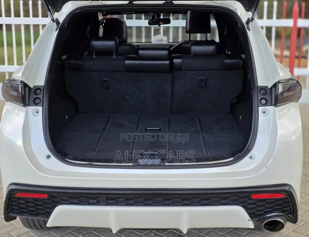 Toyota Harrier 2017 White