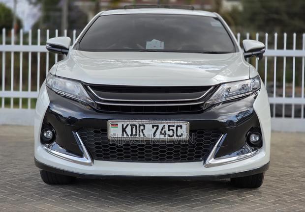 Toyota Harrier 2017 White