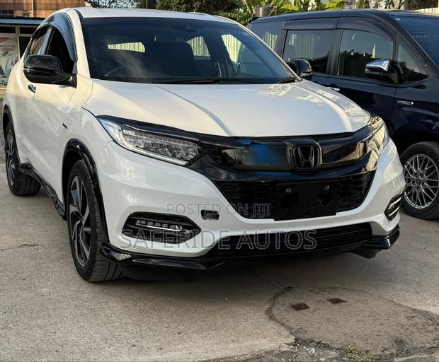 Honda Vezel 1.5 Hybrid 2WD 2020 Pearl