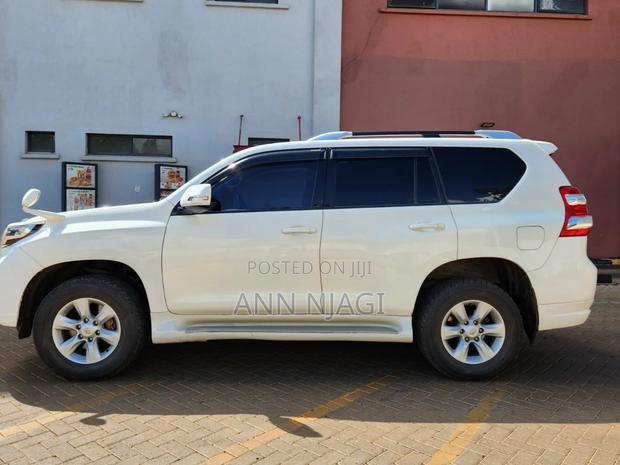 Toyota Land Cruiser Prado 2015 White