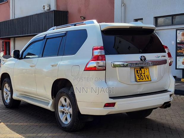 Toyota Land Cruiser Prado 2015 White