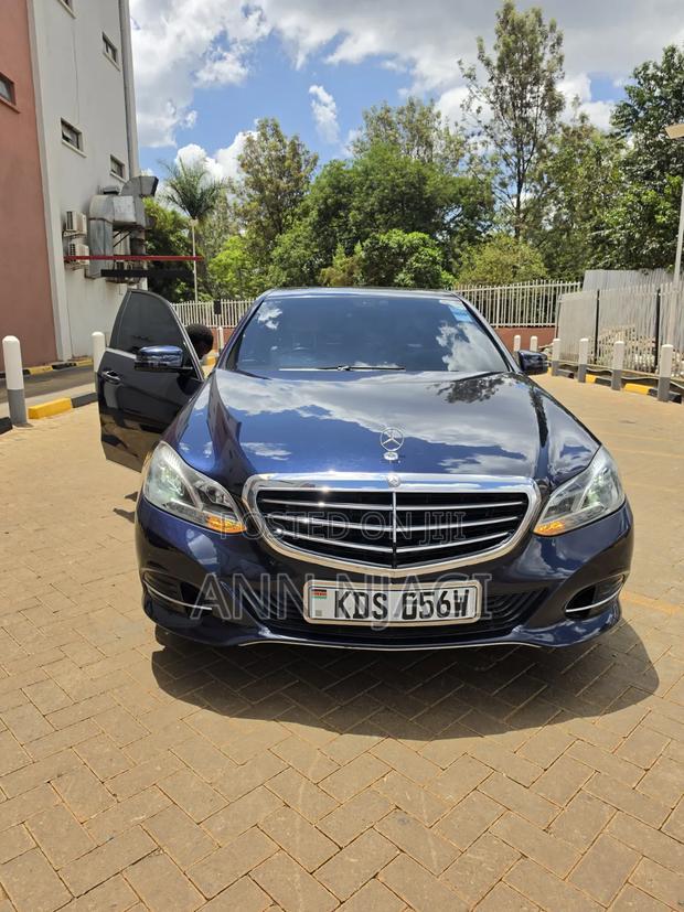 Mercedes-Benz E250 SV Premium 2014 Blue