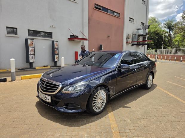 Mercedes-Benz E250 SV Premium 2014 Blue