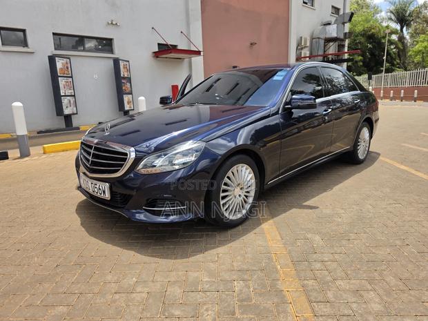 Mercedes-Benz E250 SV Premium 2014 Blue
