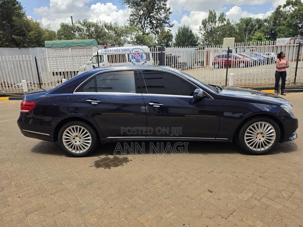 Mercedes-Benz E250 SV Premium 2014 Blue