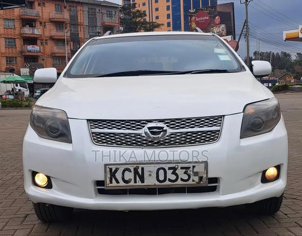 Toyota Corolla Fielder 2010 White