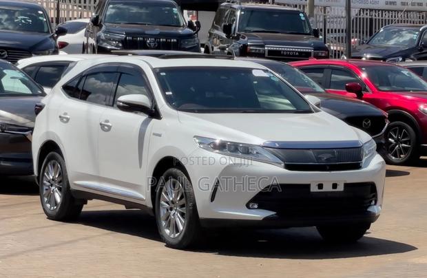 Toyota Harrier 2019 White