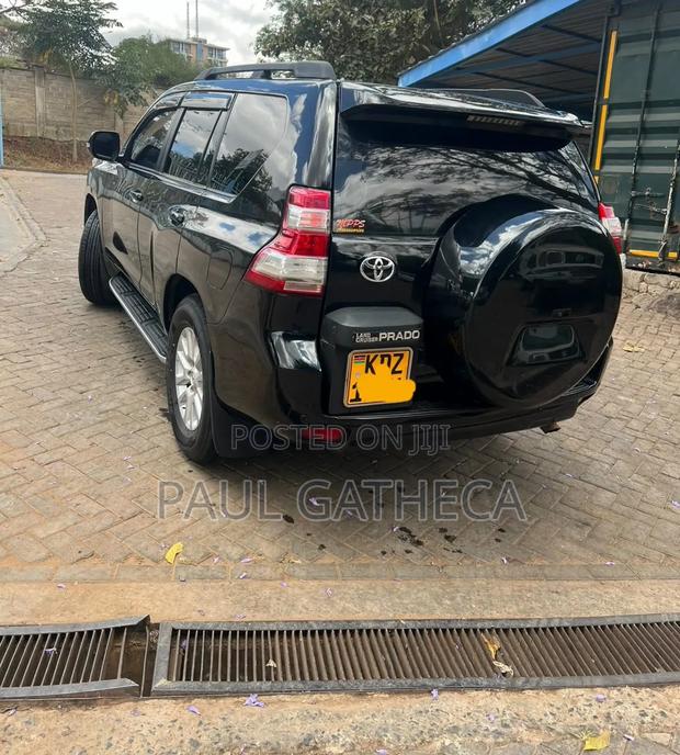 Toyota Land Cruiser Prado 2013 Black
