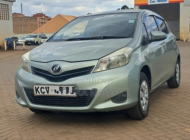 Toyota Vitz 2012