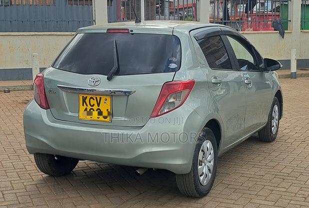Toyota Vitz 2012