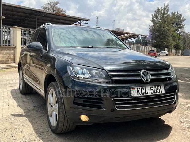 Volkswagen Touareg 2023 Black
