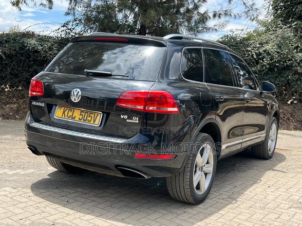 Volkswagen Touareg 2023 Black