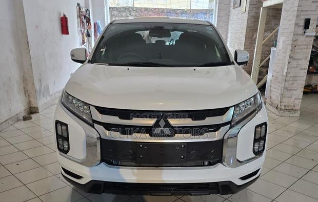 Mitsubishi RVR 2020 White