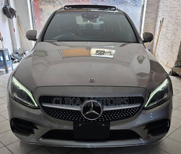 Mercedes-Benz C200 2020 Silver