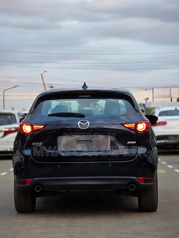 Mazda CX-5 2019 Blue