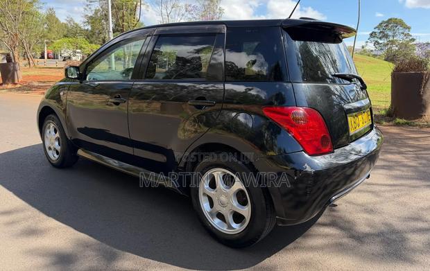 Toyota IST 2005 Black