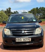 Toyota IST 2005 Black for sale