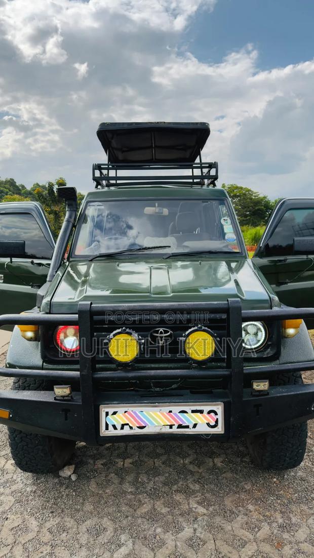 Toyota Land Cruiser 1996 Green