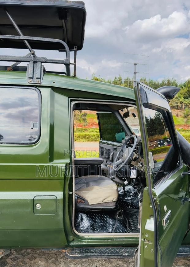 Toyota Land Cruiser 1996 Green