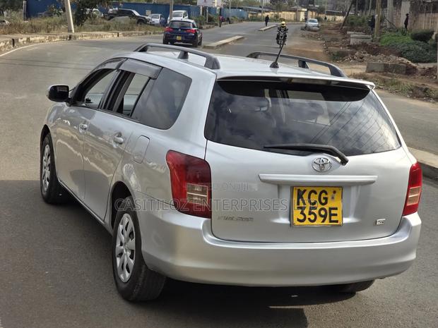 Toyota Corolla Fielder 1.8 Petrol FWD 2009 Silver