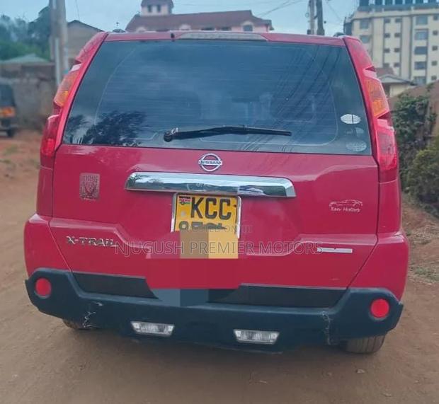 Nissan X-Trail 2008 Red
