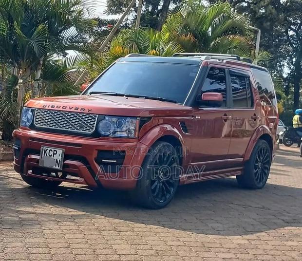 Land Rover Discovery 2010 Orange
