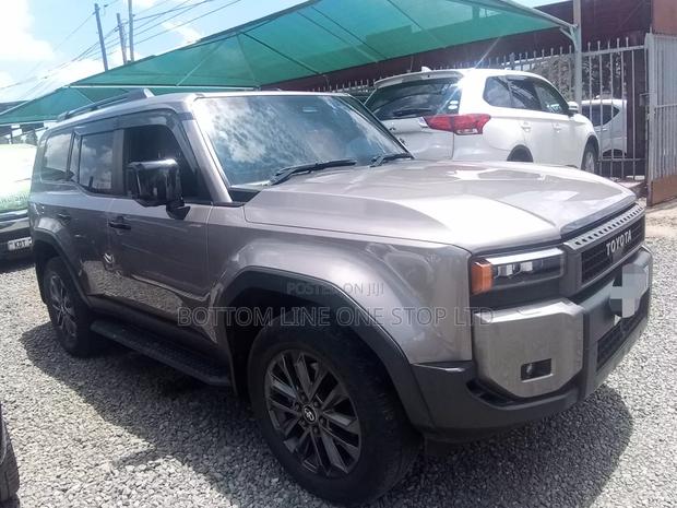 Toyota Land Cruiser Prado 2.8 2025 Brown
