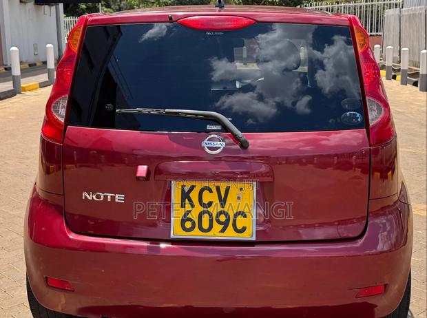 Nissan Note 2012 Red